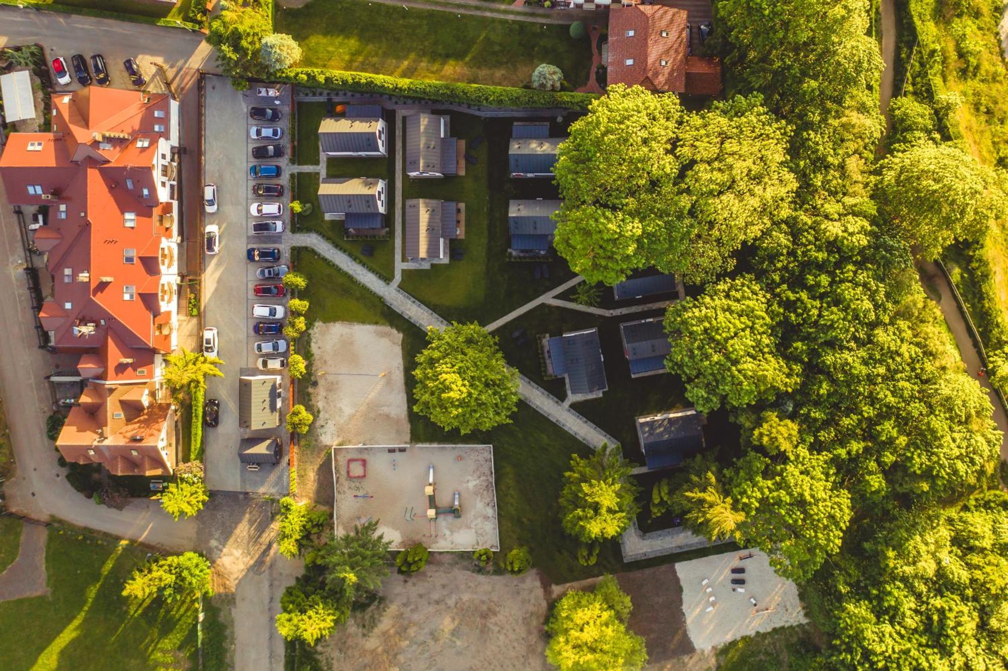 Domki Villa Hoff Resort Trzęsacz Buitenkant foto